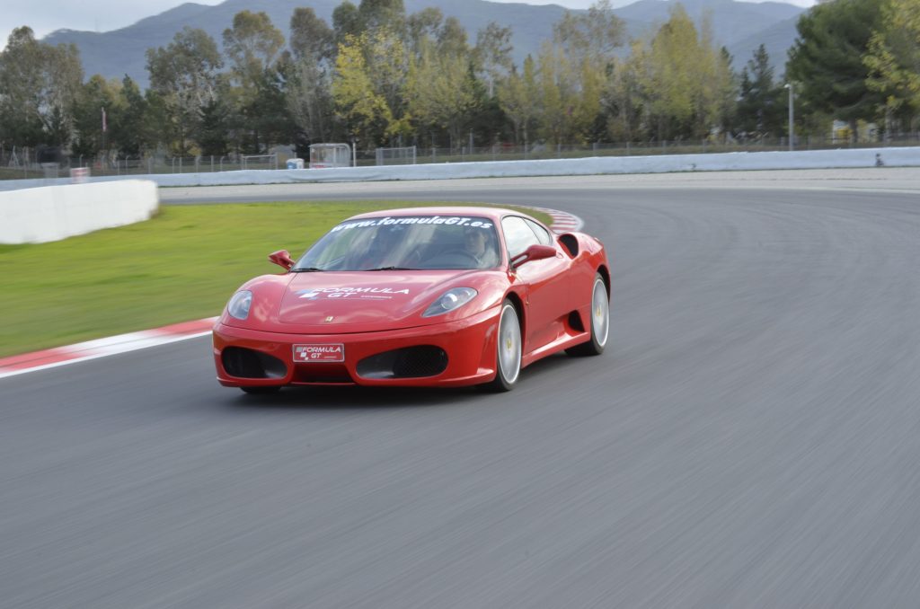 Conducir un Ferrari en el Circuit de Barcelona-Catalunya de Montmeló