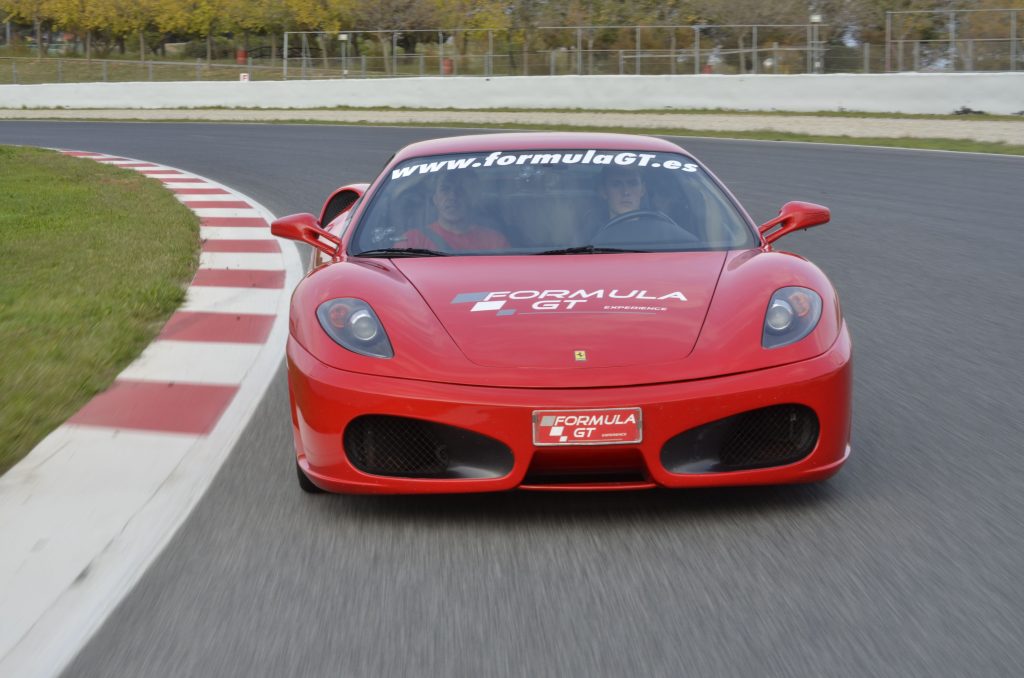 Conducir un Ferrari en el Circuit de Barcelona-Catalunya de Montmeló